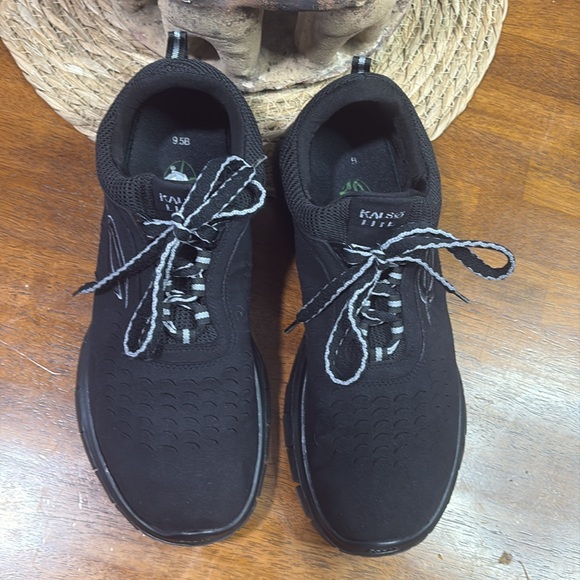 EARTH VEGAN - Picture 6 of 6